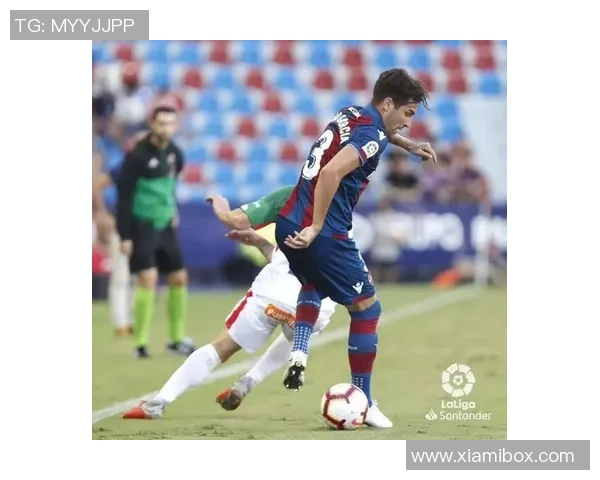 杭州足球队以55分领跑冠军赛积分榜展现强劲实力和夺冠希望 杭州足球队以55分领跑冠军赛积分榜展现强劲实力和夺冠希望