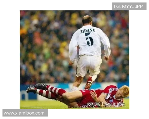 追忆55号球衣的传奇足球明星与他们的辉煌岁月 追忆55号球衣的传奇足球明星与他们的辉煌岁月